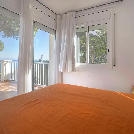 Palmiers I-11 By Interhome *
